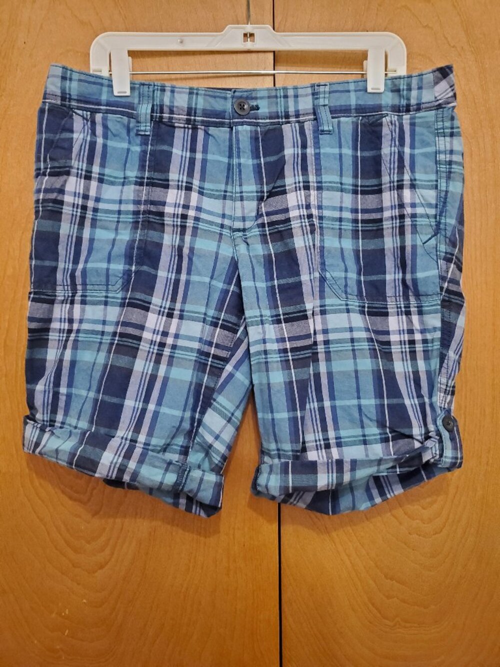 Eddie Bauer 100% Cotton Blue Plaid Shorts
